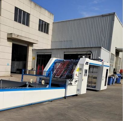 Машина установки бумаги каннелюры обоев прокатывая автоматические 3 Плы